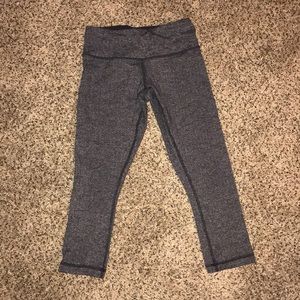 Size 4 Lululemon Crop Leggings